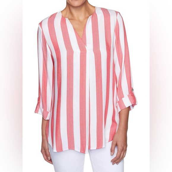 Ruby Rd. Tops - Ruby Rd. Red White Cabana Stripe V-neck Costal Nautical Top Medium NWT
